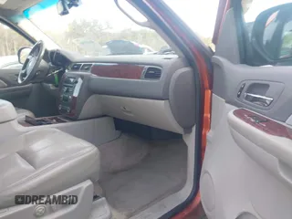 2008 Chevrolet Avalanche 2LT with VIN 3GNFK12308G264917, listed as a IAAI auction lot 41605807 with 217,462 mi miles and . Bid and sale history available at DreamBid. Image 5.