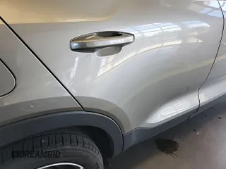 2022 Volvo XC40 R-Design с VIN YV4162UM2N2769099, выставлен на аукционе IAAI как лот 42455853 с пробегом 92 375 миль миль и . История ставок и продаж доступна на DreamBid. Изображение 7.