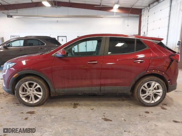 2022 Buick Encore GX Preferred with VIN KL4MMBS25NB143788, listed as a IAAI auction lot 41705040 with 26,613 mi miles. Bid and sale history available at carsss.com. Image 15.