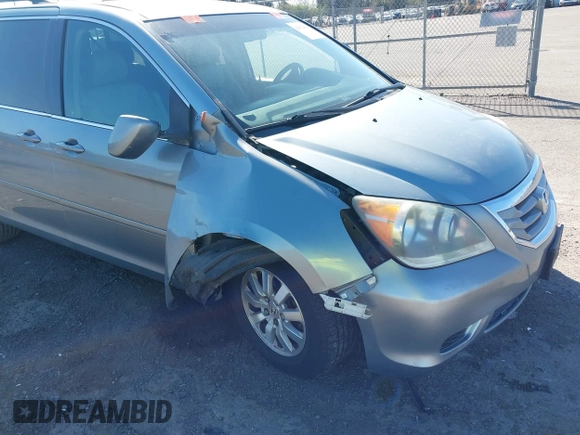 2009 Honda Odyssey EX-L with VIN 5FNRL38729B032786, listed as a IAAI auction lot 42012590 with 188,552 mi miles. Bid and sale history available at carsss.com. Image 6.