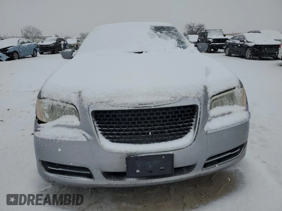 2011 Chrysler 300 with VIN 2C3CA4CG1BH522469, listed as a Copart auction lot 88013465 with Not Provided miles and Clean Title. Bid and sale history available at carsss.com. Image 5.