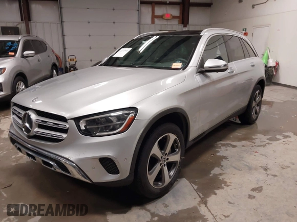 2020 Mercedes-Benz GLC 300 z VIN WDC0G8EB9LF686846, wystawiony jako IAAI lot #41371940 z przebiegiem 64 188 mil mil oraz . Historia ofert i sprzedaży dostępna na DreamBid. Obrazek 17.