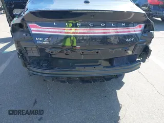 2019 Lincoln MKZ Reserve II z VIN 3LN6L5E94KR610634, wystawiony jako IAAI lot #41599828 z przebiegiem 73 529 mil mil oraz . Historia ofert i sprzedaży dostępna na DreamBid. Obrazek 6.