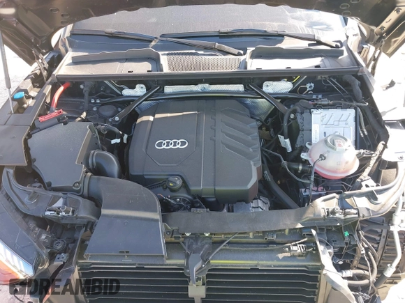 2024 Audi Q5 S line Prestige with VIN WA1FAAFY5R2112458, listed as a IAAI auction lot 41395353 with 10,801 mi miles and . Bid and sale history available at DreamBid. Image 10.