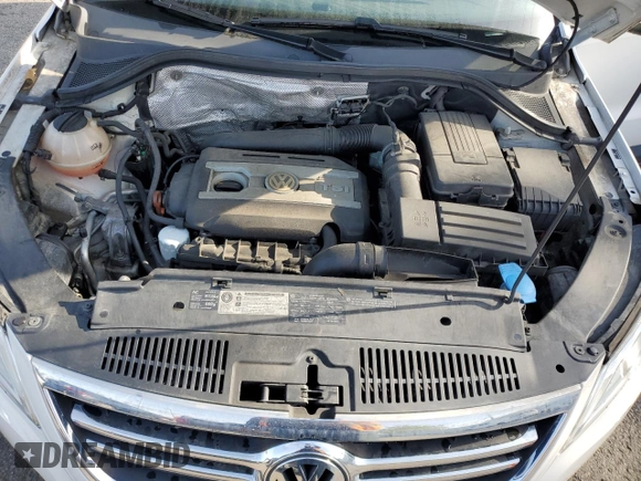 2011 Volkswagen Tiguan SE with VIN WVGBV7AX6BW525168, listed as a Copart auction lot 53824915 with 113,628 mi miles and Salvage Title. Bid and sale history available at DreamBid. Image 12.