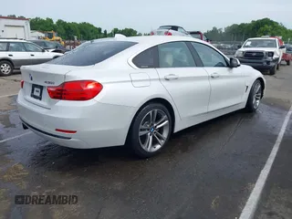 2017 BMW 4 Series 430i z VIN WBA4F7C54HG786773, wystawiony jako IAAI lot #42213318 z przebiegiem 77 438 mil mil oraz . Historia ofert i sprzedaży dostępna na DreamBid. Obrazek 4.