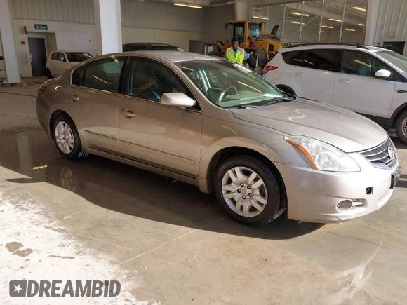 2012 Nissan Altima 2.5 SL with VIN 1N4AL2AP5CN432499, listed as a IAAI auction lot 41756471 with 182,479 mi miles. Bid and sale history available at carsss.com. Image 1.