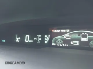 2013 Toyota Prius One z VIN JTDKN3DU2D5629440, wystawiony jako IAAI lot #41910246 z przebiegiem 136 767 mil mil oraz . Historia ofert i sprzedaży dostępna na DreamBid. Obrazek 7.