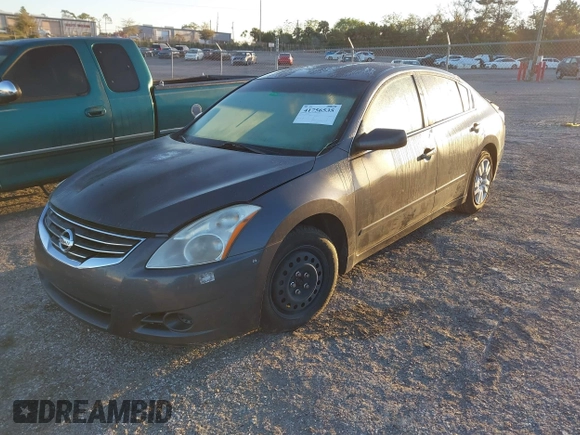 2010 Nissan Altima 2.5 S with VIN 1N4AL2AP4AN517640, listed as a IAAI auction lot 41756535 with 159,215 mi miles. Bid and sale history available at carsss.com. Image 2.