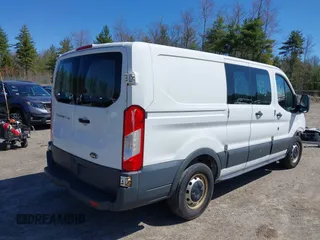 2018 Ford Transit z VIN 1FTYE1ZM7JKA08831, wystawiony jako IAAI lot #41930968 z przebiegiem 114 648 mil mil oraz . Historia ofert i sprzedaży dostępna na DreamBid. Obrazek 4.