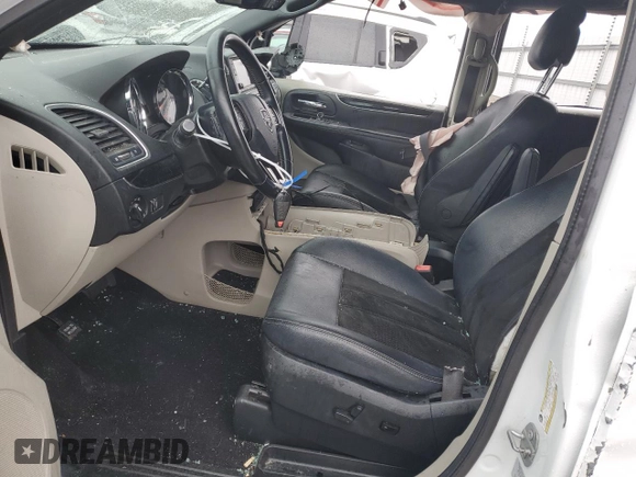 2017 Dodge Grand Caravan SXT with VIN 2C4RDGCG4HR863320, listed as a Copart auction lot 45741594 with 156,137 mi miles and Salvage Title. Bid and sale history available at DreamBid. Image 7.