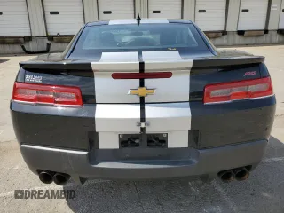 2015 Chevrolet Camaro LT z VIN 2G1FF1E37F9154200, wystawiony jako Copart lot #56029855 z przebiegiem 32 667 mil mil oraz Szkoda całkowita • Salvage title. Historia ofert i sprzedaży dostępna na DreamBid. Obrazek 6.