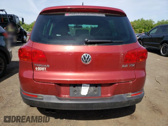 2012 Volkswagen Tiguan SE z VIN WVGAV7AXXCW005665, wystawiony jako Copart lot #58413145 z przebiegiem 197 505 mil mil oraz Tytuł czysty. Historia ofert i sprzedaży dostępna na DreamBid. Obrazek 6.