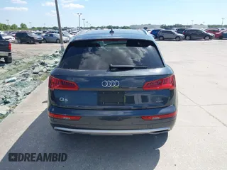 2020 Audi Q5 Premium with VIN WA1ANAFY7L2079002, listed as a IAAI auction lot 41889544 with 38,510 mi miles. Bid and sale history available at carsss.com. Image 16.