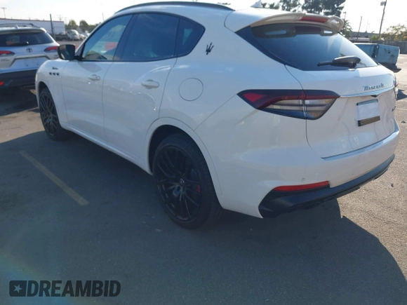 2022 Maserati Levante with VIN ZN661YUM0NX391750, listed as a IAAI auction lot 41436442 with 3,293 mi miles and . Bid and sale history available at DreamBid. Image 3.