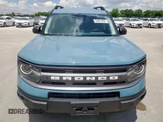 2022 Ford Bronco Sport Big Bend z VIN 3FMCR9B60NRE03603, wystawiony jako Copart lot #55861855 z przebiegiem 2949 mil mil oraz Szkody całkowita. Historia ofert i sprzedaży dostępna na DreamBid. Obrazek 5.