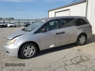 2012 Honda Odyssey LX with VIN 5FNRL5H28CB110575, listed as a Copart auction lot 76103284 with 184,414 mi miles and Clean Title. Bid and sale history available at carsss.com. Image 1.