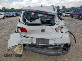 2017 Volkswagen Tiguan S with VIN WVGAV7AX4HW509023, listed as a Copart auction lot 63181405 with 114,006 mi miles and Salvage title. Bid and sale history available at DreamBid. Image 6.