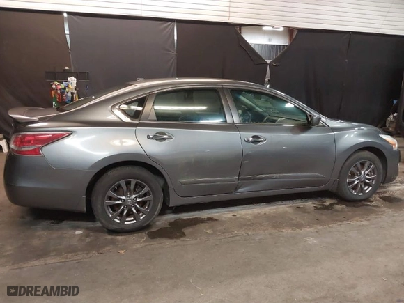2015 Nissan Altima 2.5 S with VIN 1N4AL3AP7FN893956, listed as a IAAI auction lot 41521503 with 77,671 mi miles. Bid and sale history available at carsss.com. Image 13.