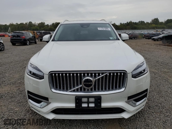 2024 Volvo XC90 Core Bright Theme with VIN YV4L12PK0R1154600, listed as a Copart auction lot 71751284 with 6,435 mi miles and Salvage Title. Bid and sale history available at carsss.com. Image 5.
