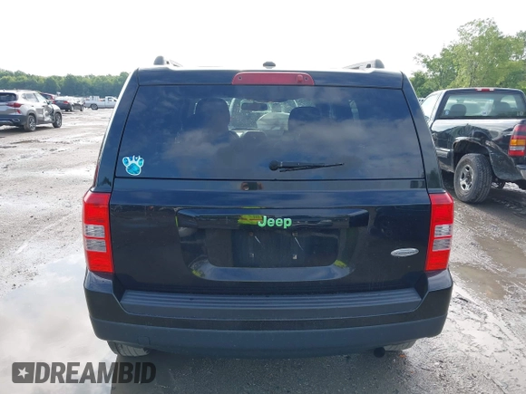 2015 Jeep Patriot Latitude with VIN 1C4NJPFB7FD178770, listed as a IAAI auction lot 42546578 with 130,429 mi miles and . Bid and sale history available at DreamBid. Image 16.