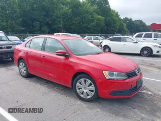 2012 Volkswagen Jetta SE z VIN 3VWDX7AJ9CM352425, wystawiony jako IAAI lot #42711352 z przebiegiem Nie podano mil oraz . Historia ofert i sprzedaży dostępna na DreamBid. Obrazek 1.