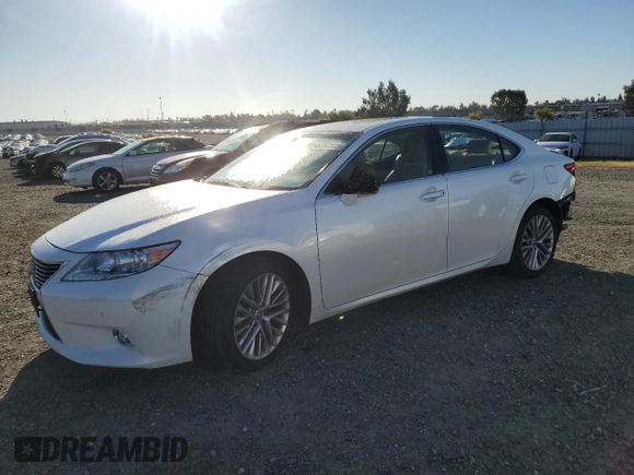 2015 Lexus ES with VIN JTHBK1GG1F2180306, listed as a Copart auction lot 48392535 with 272,976 mi miles and Salvage Title. Bid and sale history available at carsss.com. Image 1.