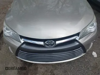 2015 Toyota Camry XLE z VIN 4T1BF1FK6FU485215, wystawiony jako IAAI lot #41938932 z przebiegiem 123 401 mil mil oraz . Historia ofert i sprzedaży dostępna na DreamBid. Obrazek 6.