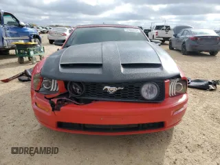 2005 Ford Mustang GT Deluxe with VIN 1ZVFT85HX55232398, listed as a Copart auction lot 47000505 with 86,445 mi miles and Salvage Title. Bid and sale history available at DreamBid. Image 5.