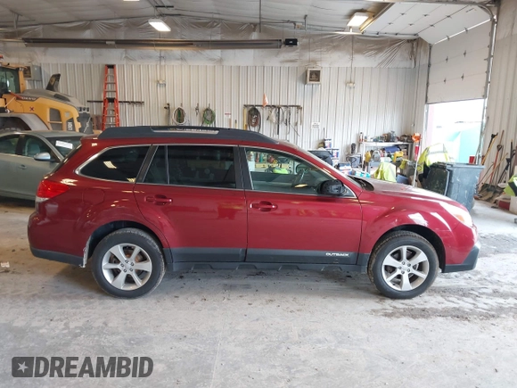 2013 Subaru Outback Premium with VIN 4S4BRCCC3D3262102, listed as a IAAI auction lot 42033397 with 137,345 mi miles and . Bid and sale history available at carsss.com. Image 13.