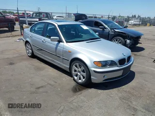 2002 BMW 3 Series 325i z VIN WBAEV33412KL72751, wystawiony jako IAAI lot #42527487 z przebiegiem 150 800 mil mil oraz . Historia ofert i sprzedaży dostępna na DreamBid. Obrazek 1.