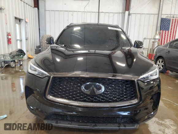 2020 Infiniti QX50 Luxe z VIN 3PCAJ5M37LF108530, wystawiony jako Copart lot #57403415 z przebiegiem 59 201 mil mil oraz Czysty tytuł • Clean title. Historia ofert i sprzedaży dostępna na DreamBid. Obrazek 5.