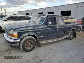 1993 Ford F-150 with VIN 1FTEX15N1PKA67197, listed as a Copart auction lot 82417944 with 0 mi miles and Salvage Title. Bid and sale history available at carsss.com. Image 1.