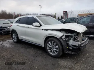2019 Infiniti QX50 LUXE with VIN 3PCAJ5M34KF136350, listed as a Copart auction lot 37746743 with 48,540 mi miles. Bid and sale history available at carsss.com. Image 4.