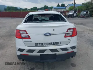2013 Ford Police Interceptor z VIN 1FAHP2MK9DG199882, wystawiony jako IAAI lot #42451853 z przebiegiem 119 371 mil mil oraz . Historia ofert i sprzedaży dostępna na DreamBid. Obrazek 16.