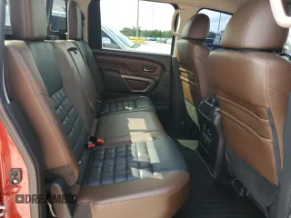 2016 Nissan Titan Pro-4X z VIN 1N6BA1F49GN500013, wystawiony jako Copart lot #67043695 z przebiegiem 93 034 mil mil oraz Nie do naprawy • Non repairable. Historia ofert i sprzedaży dostępna na DreamBid. Obrazek 10.
