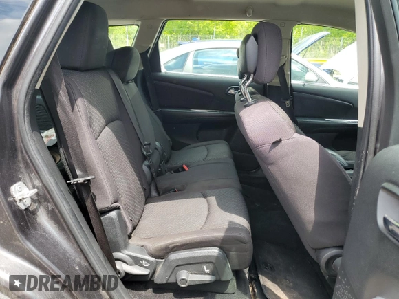 2014 Dodge Journey American Value with VIN 3C4PDCAB1ET135504, listed as a Copart auction lot 58803645 with 164,501 mi miles and Clean title. Bid and sale history available at DreamBid. Image 11.