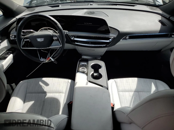 2024 Cadillac LYRIQ Luxury z VIN 1GYKPRRK6RZ104038, wystawiony jako Copart lot #51623145 z przebiegiem Nie podano mil oraz Szkoda całkowita • Salvage title. Historia ofert i sprzedaży dostępna na DreamBid. Obrazek 8.