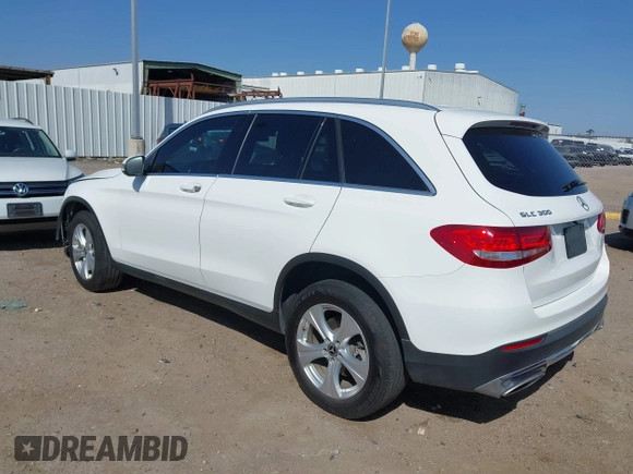 2018 Mercedes-Benz GLC with VIN WDC0G4JBXJV032990, listed as a IAAI auction lot 41858892 with 101,678 mi miles. Bid and sale history available at carsss.com. Image 3.