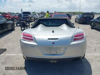 2008 Saturn Sky z VIN 1G8MC35BX8Y128872, wystawiony jako IAAI lot #42152153 z przebiegiem 62 022 mil mil oraz . Historia ofert i sprzedaży dostępna na DreamBid. Obrazek 16.