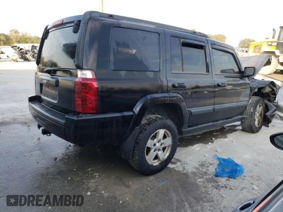2008 Jeep Commander Sport with VIN 1J8HG48K88C114181, listed as a Copart auction lot 73712204 with 174,773 mi miles and Non Repairable. Bid and sale history available at carsss.com. Image 3.