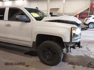 2018 Chevrolet Silverado 1500 LTZ with VIN 3GCUKSEC5JG596830, listed as a IAAI auction lot 41788299 with 85,684 mi miles. Bid and sale history available at carsss.com. Image 21.