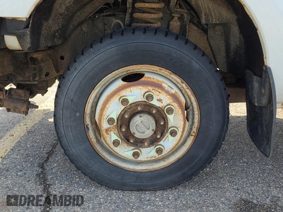 2011 Ford F-350 Platinum с VIN 1FT7W3B60BEB77928, выставлен на аукционе IAAI как лот 42626946 с пробегом 429 347 миль миль и . История ставок и продаж доступна на DreamBid. Изображение 4.