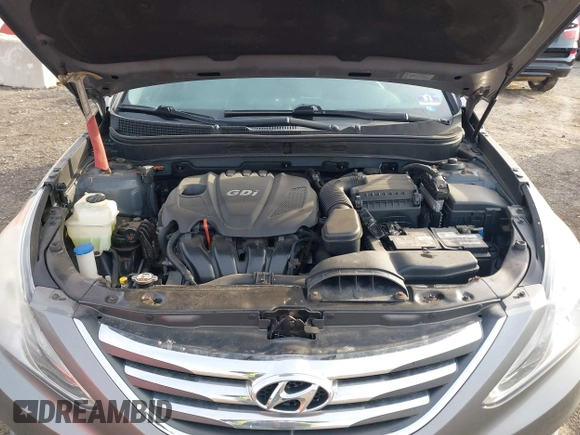 2014 Hyundai Sonata SE with VIN 5NPEC4AC6EH823796, listed as a IAAI auction lot 41783754 with 165,841 mi miles and . Bid and sale history available at DreamBid. Image 10.