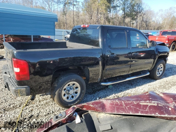2010 Chevrolet Silverado 1500 LT with VIN 3GCRCSEA8AG178893, listed as a Copart auction lot 89167855 with 117,297 mi miles and Salvage Title. Bid and sale history available at DreamBid. Image 3.