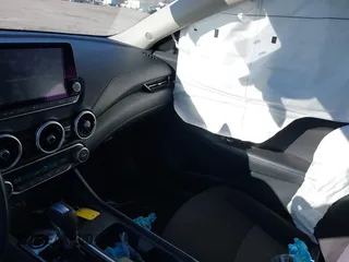 2020 Nissan Sentra SV z VIN 3N1AB8CV1LY223536, wystawiony jako IAAI lot #41261597 z przebiegiem 36 791 mil mil oraz . Historia ofert i sprzedaży dostępna na DreamBid. Obrazek 5.
