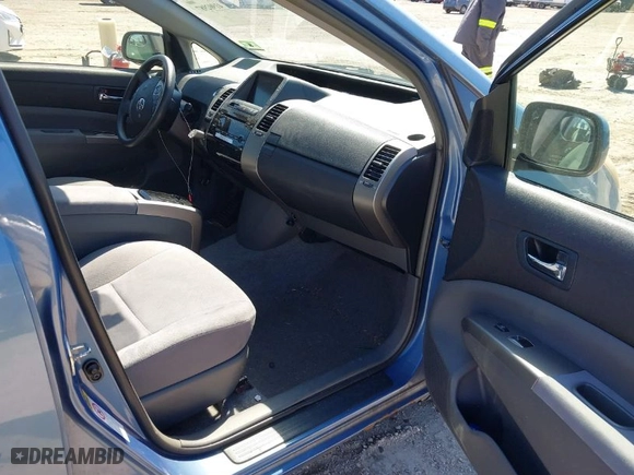 2008 Toyota Prius with VIN JTDKB20U587716784, listed as a IAAI auction lot 41902987 with 256,125 mi miles. Bid and sale history available at carsss.com. Image 5.