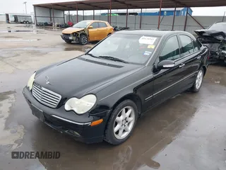 2003 Mercedes-Benz C 2.6L with VIN WDBRF61J93E013920, listed as a IAAI auction lot 41678945 with 90,448 mi miles. Bid and sale history available at carsss.com. Image 18.