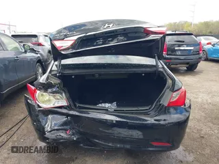 2011 Hyundai Sonata Limited with VIN 5NPEC4AC4BH261067, listed as a IAAI auction lot 42038946 with 163,912 mi miles and . Bid and sale history available at DreamBid. Image 16.