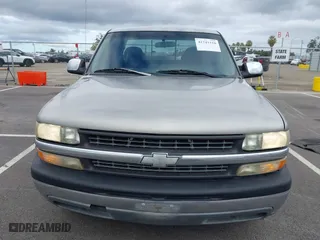 1999 Chevrolet Silverado 1500 LS with VIN 2GCEC19T6X1167722, listed as a IAAI auction lot 41741518 with 319,692 mi miles. Bid and sale history available at carsss.com. Image 12.